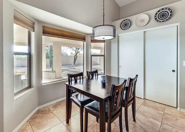 1 Mi To Golf: Mtn-view Gem W/ Patio In Holiday home